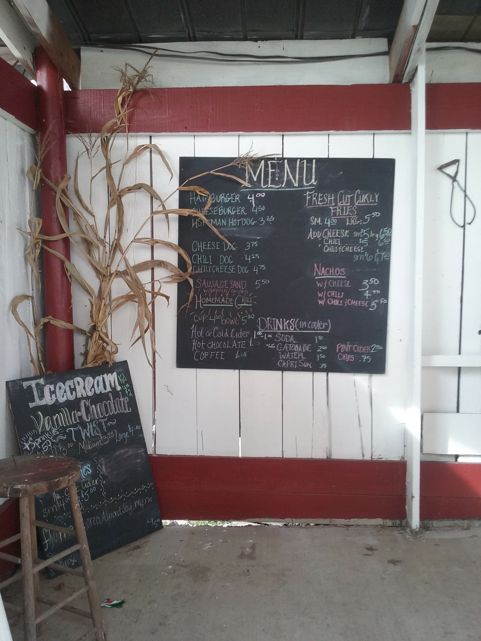 The Pumpkin Hollow u-pick farm